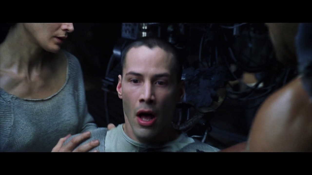 In the scene where Neo vomits when he first left the Matrix, Keanu Reeves was not acting. The chicken pie he ate on set caused him to vomit.